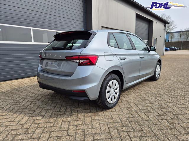 Skoda Fabia 1.0 TSI 95PS Selection 5-t&uuml;rig R&uuml;ckf.Kamera Parksensoren Sitzheizung Multifunktionslenkrad Klima Skoda-Radio Bluetooth Touchscreen Tempomat Nebelsch. Apple CarPlay + Android Auto 