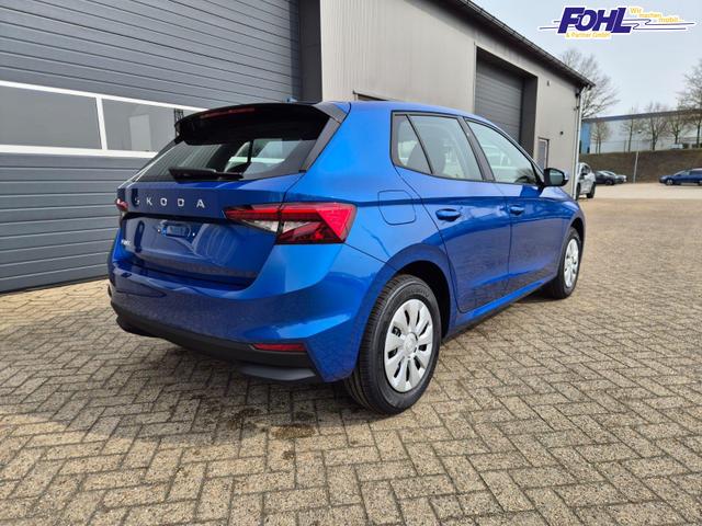 Skoda Fabia 1.0 TSI 95PS Selection 5-t&uuml;rig R&uuml;ckf.Kamera Parksensoren Sitzheizung Multifunktionslenkrad Klima Skoda-Radio Bluetooth Touchscreen Tempomat Nebelsch. Apple CarPlay + Android Auto 