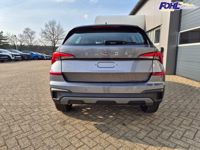 Skoda Kamiq 1.0 TSI 115PS DSG Selection AHK R&uuml;ckf.Kamera PDC v+h Sitzheizung Klimaautomatik Skoda-Radio Apple CarPlay + Android Auto Tempomat Garantieverl&auml;ngerung 16"LM 