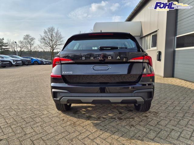 Skoda Kamiq 1.0 TSI 115PS DSG Selection AHK R&uuml;ckf.Kamera PDC v+h Sitzheizung Klimaautomatik Skoda-Radio Apple CarPlay + Android Auto Tempomat Garantieverl&auml;ngerung 16"LM 