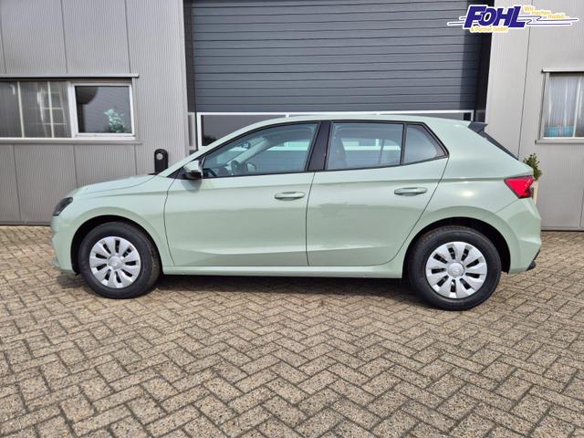 Skoda Fabia 1.0 TSI 95PS Selection 5-t&uuml;rig R&uuml;ckf.Kamera Parksensoren Sitzheizung Multifunktionslenkrad Klima Skoda-Radio Bluetooth Touchscreen Tempomat Nebelsch. Apple CarPlay + Android Auto 