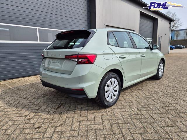 Skoda Fabia 1.0 TSI 95PS Selection 5-t&uuml;rig R&uuml;ckf.Kamera Parksensoren Sitzheizung Multifunktionslenkrad Klima Skoda-Radio Bluetooth Touchscreen Tempomat Nebelsch. Apple CarPlay + Android Auto 