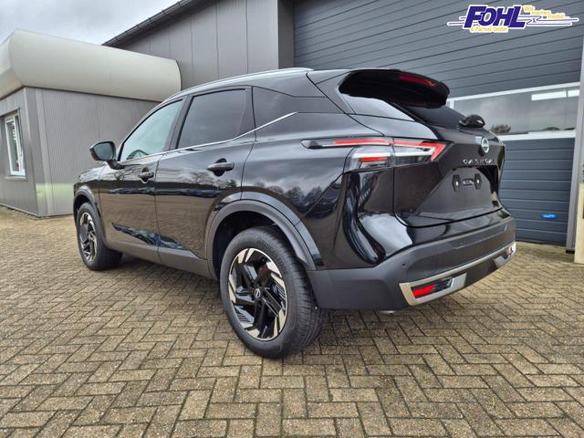 Nissan Qashqai 1.3 DIG-T MHEV 158 PS X-Tronic N-Connecta Teil-Leder PanoGlasdach Klimaautomatik Sitzheizung Lenkradheizung Navi ACC PDC v+h 360&deg;Kamera DAB Bluetooth Touchscreen Apple CarPlay Android Auto 18"LM 