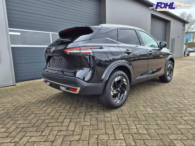 Nissan Qashqai 1.3 DIG-T MHEV 158 PS X-Tronic N-Connecta Teil-Leder PanoGlasdach Klimaautomatik Sitzheizung Lenkradheizung Navi ACC PDC v+h 360&deg;Kamera DAB Bluetooth Touchscreen Apple CarPlay Android Auto 18"LM 