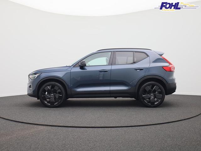 Volvo XC40 2.0 Black Edition Plus B4 Mild-Hybrid 197PS Automatik elektr. PanoDach R&uuml;ckf.Kamera PDC v+h ACC el.Heckklappe Harman/Kardon-Sound Klimaautomatik Sitzheizung Lenkradheizung Apple CarPlay Android Auto 20-LM 