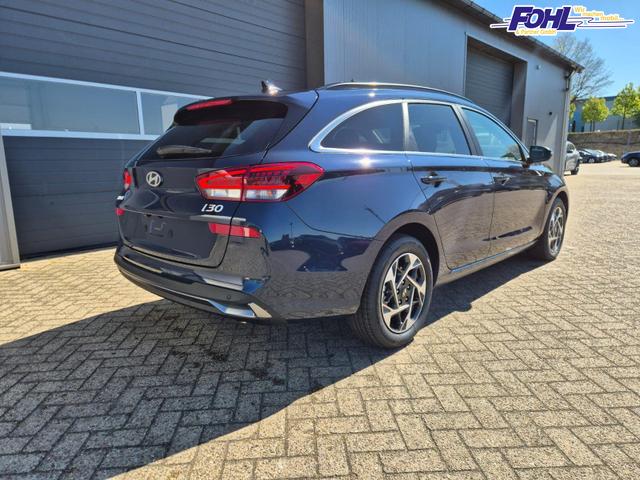 Hyundai i30 Kombi 1.5 T-GDI 150PS Automatik Trend Sitzheizung Lenkradheizung Klimaautomatik PDC v+h R&uuml;ckf.Kamera Navi Apple CarPlay + Android Auto 16"LM 