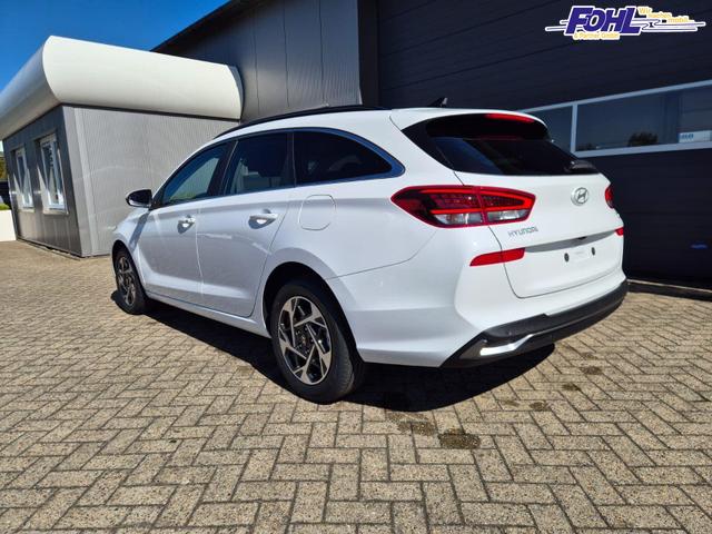 Hyundai i30 Kombi 1.5 T-GDI 150PS Automatik Trend Sitzheizung Lenkradheizung Klimaautomatik PDC v+h R&uuml;ckf.Kamera Navi Apple CarPlay + Android Auto 16"LM 