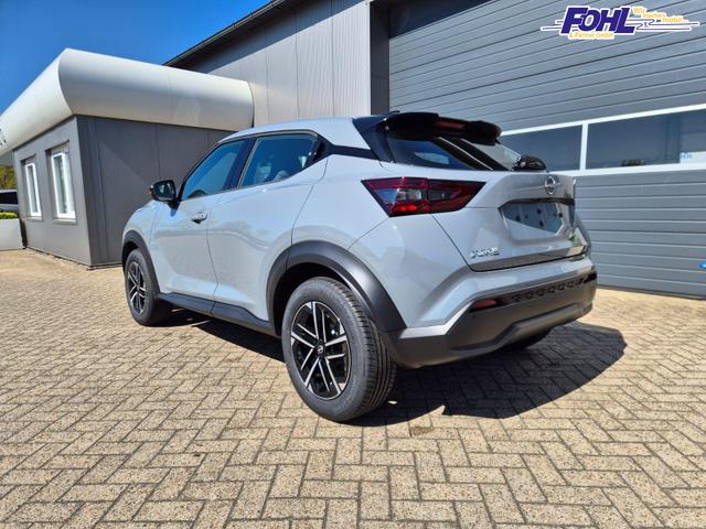 Nissan Juke 1.0 DIG-T 114PS N-Connecta Teil-Leder Klimaautomatik PDC v+h R&uuml;ckf.Kamera Bluetooth Touchscreen Apple CarPlay Android Auto 17"LM 