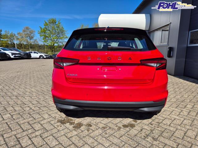 Skoda Fabia 1.0 TSI 95PS Selection 5-t&uuml;rig R&uuml;ckf.Kamera Parksensoren Sitzheizung Multifunktionslenkrad Klima Skoda-Radio Bluetooth Touchscreen Tempomat Nebelsch. Apple CarPlay + Android Auto 