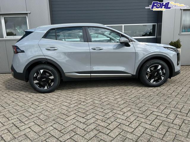 Kia Sportage Vision 1.6 T-GDi 150PS Automatik NEUES MODELL MY26 FACELIFT Sitzheizung Lenkradheizung Klimaautomatik Navi Bluetooth Touchscreen Apple CarPlay Android Auto PDC v+h 17"LM R&uuml;ckf.Kamera ACC 2x Keyless 