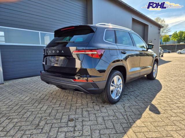 Skoda Karoq 1.5 TSI 150PS DSG Selection Klimaautomatik Sitzheizung Lenkradheizung ACC PDC v+h R&uuml;ckf.Kamera abg.Scheiben Apple CarPlay Android Auto 17"LM 