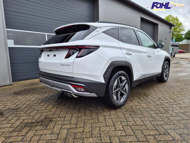 Hyundai TUCSON Trend 1.6 T-GDI 150PS Automatik TZ 2026 Teil-Leder Sitzheizung v+h Lenkradheizung Klimaautomatik Navi Touchscreen DAB+ Apple CarPlay + Android Auto PDC R&uuml;ckf.-Kamera Matrix-LED-Scheinw. 