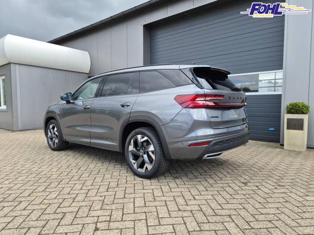 Skoda Kodiaq Sportline 1.5 TSI 204PS PHEV DSG schwenkb. AHK elektr. PanoDach HUD Alcantara PDC v+h 360&deg;Kamera CANTON Sound Klimaautomatik Sitzheizung Lenkradheizung Navi Apple CarPlay Android Auto 2xKeyless 19"LM vollelektr. Reichweite 116KM 