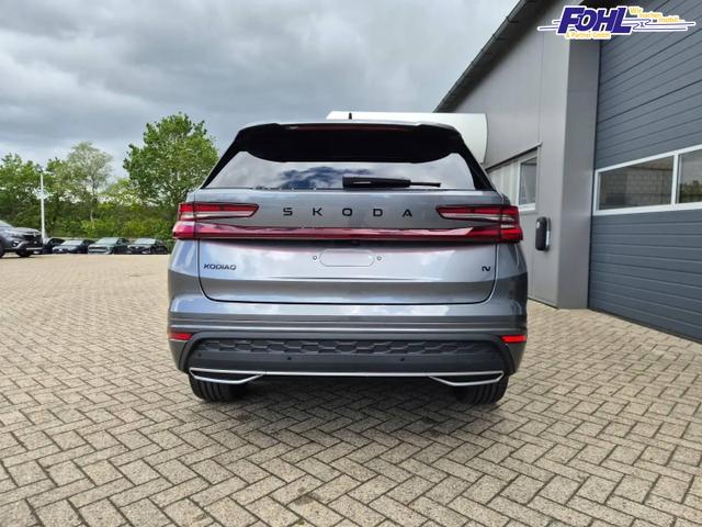 Skoda Kodiaq Sportline 1.5 TSI 204PS PHEV DSG schwenkb. AHK elektr. PanoDach HUD Alcantara PDC v+h 360&deg;Kamera CANTON Sound Klimaautomatik Sitzheizung Lenkradheizung Navi Apple CarPlay Android Auto 2xKeyless 19"LM vollelektr. Reichweite 116KM 