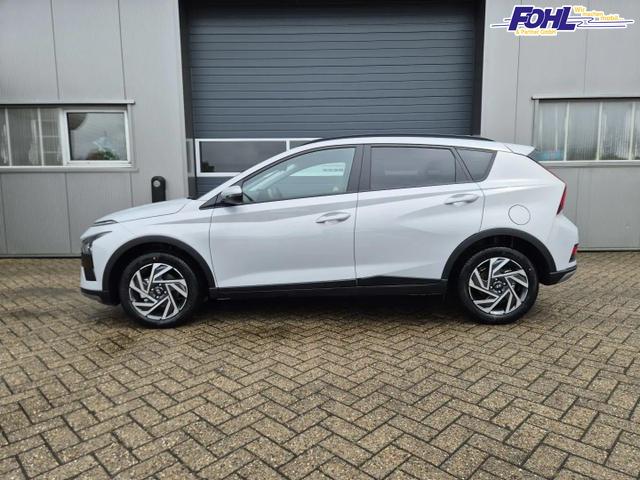 Hyundai BAYON Trend 1.0 T-GDI 90PS Automatik Klimaautomatik R&uuml;ckf.Kamera Parksensoren Sitzheizung Lenkradheizung Bluetooth Touchscreen Tempomat Apple CarPlay + Android Auto 16"LM 