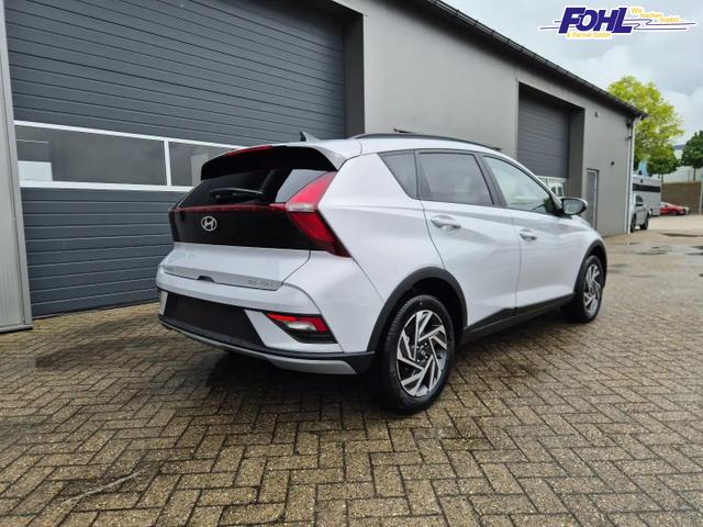 Hyundai BAYON Trend 1.0 T-GDI 90PS Automatik Klimaautomatik R&uuml;ckf.Kamera Parksensoren Sitzheizung Lenkradheizung Bluetooth Touchscreen Tempomat Apple CarPlay + Android Auto 16"LM 