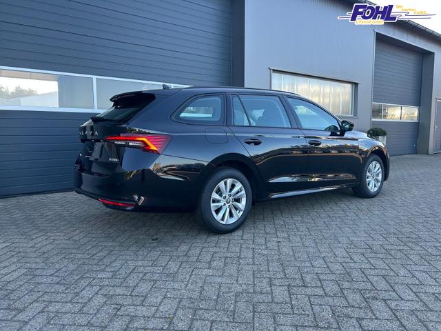 Skoda Octavia Combi 1.5 TSI 150PS m-HEV DSG Selection AHK Klimaautomatik ACC PDC v+h R&uuml;ckf.Kamera Sitzheizung TWA Apple CarPlay Android Auto 16"LM 