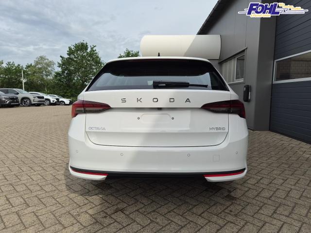 Skoda Octavia Combi 1.5 TSI 150PS m-HEV DSG Selection AHK Klimaautomatik ACC PDC v+h R&uuml;ckf.Kamera Sitzheizung TWA Apple CarPlay Android Auto 16"LM 