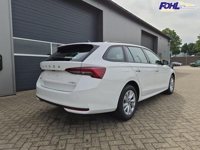 Skoda Octavia Combi 1.5 TSI 150PS m-HEV DSG Selection AHK Klimaautomatik ACC PDC v+h R&uuml;ckf.Kamera Sitzheizung TWA Apple CarPlay Android Auto 16"LM 