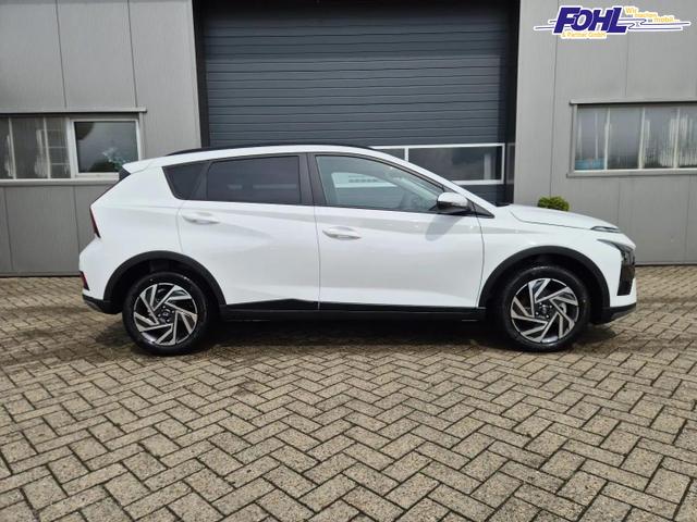 Hyundai BAYON Trend 1.0 T-GDI 90PS Klimaautomatik R&uuml;ckf.Kamera Parksensoren Sitzheizung Lenkradheizung Bluetooth Touchscreen Tempomat Apple CarPlay + Android Auto 16"LM 