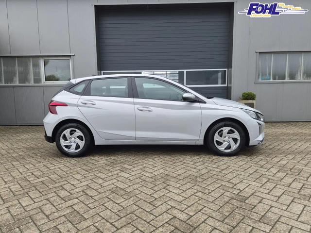 Hyundai i20 1.0 T-GDI 90PS 5-t&uuml;rig Sitzheizung Lenkradheizung R&uuml;ckf.Kamera PDC Klima Apple CarPlay Android Auto Tempomat Touchscreen 