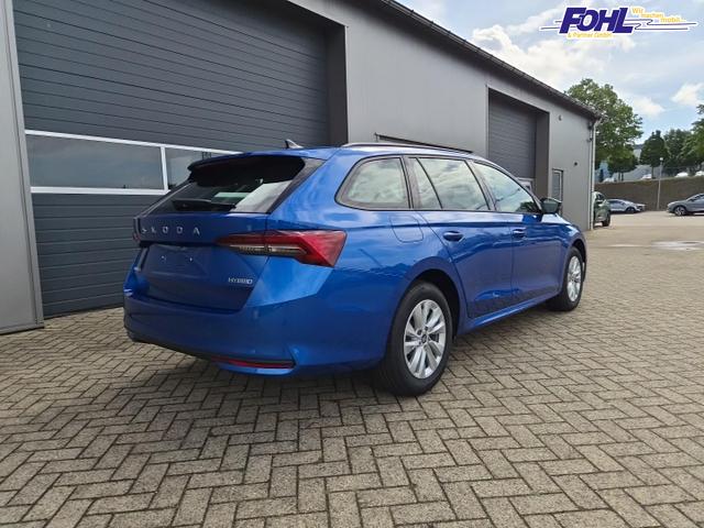 Skoda Octavia Combi 1.5 TSI 150PS m-HEV DSG Selection AHK Klimaautomatik ACC PDC v+h R&uuml;ckf.Kamera Sitzheizung TWA Apple CarPlay Android Auto 16"LM 