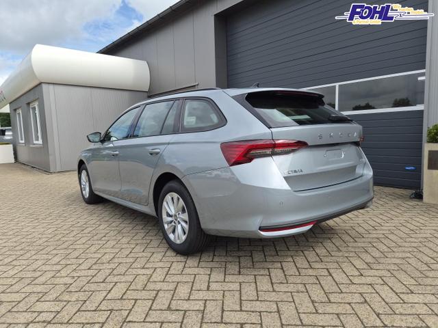 Skoda Octavia Combi 1.5 TSI 150PS m-HEV DSG Selection AHK Klimaautomatik ACC PDC v+h R&uuml;ckf.Kamera Sitzheizung TWA Apple CarPlay Android Auto 16"LM 