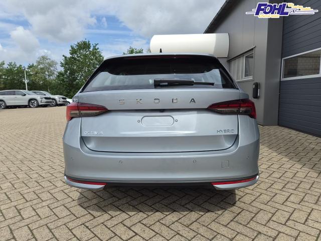 Skoda Octavia Combi 1.5 TSI 150PS m-HEV DSG Selection AHK Klimaautomatik ACC PDC v+h R&uuml;ckf.Kamera Sitzheizung TWA Apple CarPlay Android Auto 16"LM 
