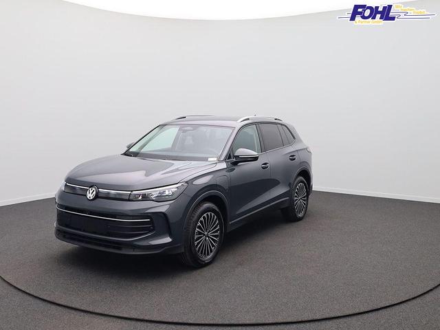 Volkswagen Tiguan Life 1,5 l eHybrid OPF 204PS DSG elekt.AHK Design Paket LED-Plus-Scheinw. elektr. Heckklappe Sitzheizung Lenkradheizung Frontscheibe beheizb. R&uuml;ckf.Kamera Klimaautomatik VW-Radio Bluetooth wireless Apple CarPlay + Android Auto PDC v+h ACC 2xKeyle 