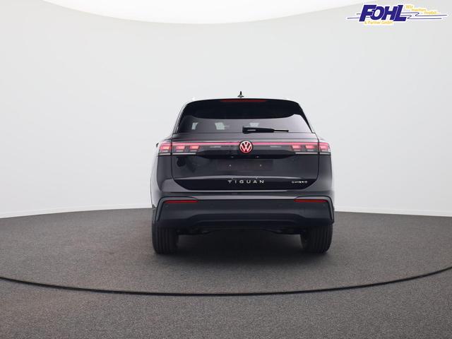 Volkswagen Tiguan Life 1,5 l eHybrid OPF 204PS DSG elekt.AHK Design Paket LED-Plus-Scheinw. elektr. Heckklappe Sitzheizung Lenkradheizung Frontscheibe beheizb. R&uuml;ckf.Kamera Klimaautomatik VW-Radio Bluetooth wireless Apple CarPlay + Android Auto PDC v+h ACC 2xKeyle 