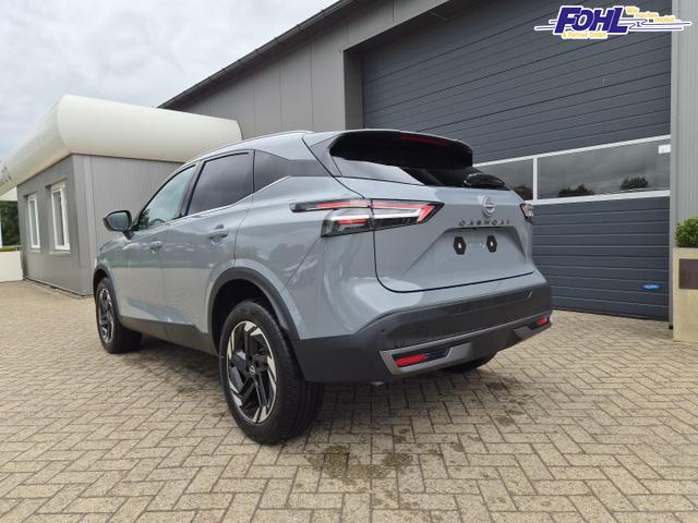 Nissan Qashqai 1.3 DIG-T MHEV 158 PS X-Tronic N-Connecta Teil-Leder PanoGlasdach Klimaautomatik Sitzheizung Lenkradheizung Navi ACC PDC v+h 360&deg;Kamera DAB Bluetooth Touchscreen Apple CarPlay Android Auto 18"LM 