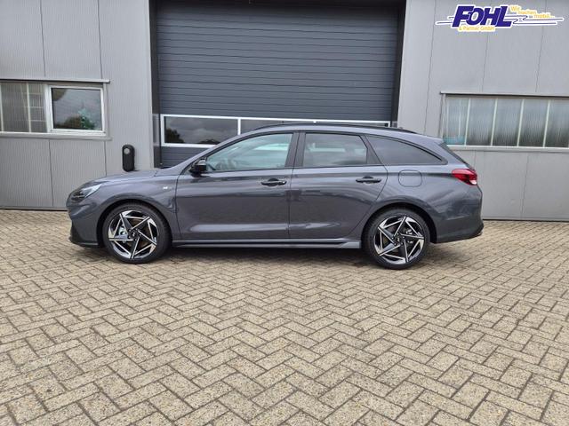 Hyundai i30 Kombi 1.6 T-GDI 150PS Automatik N-Line Sitzheizung Lenkradheizung Klimaautomatik Navi 10,3"-Touchscreen Bluelink Apple CarPlay + Android Auto PDC v+h R&uuml;ckf.Kamera 18-LM 