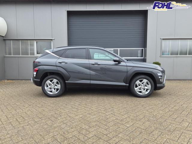 Hyundai KONA Trend 1.6 T-GDI 150PS Automatik Voll-LED-Scheinw. Sitzheizung Lenkradheizung ACC Klimaautomatik Navi Touchscreen DAB+ Apple CarPlay + Android Auto PDC v+h R&uuml;ckf.Kamera 2xKeyless 17-LM 