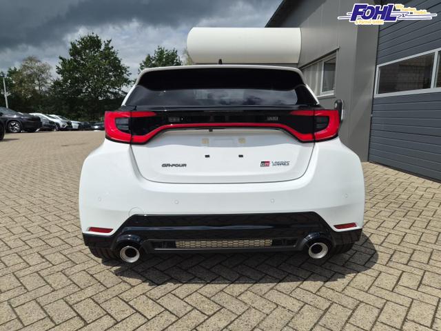 Toyota GR Yaris 1.6 Turbo 280PS Automatik 4x4 High Performance BBS Felgen Klimaautomatik Lenkradheizung Sitzheizung JBL Premiumsound Navi Bluetooth DAB Apple CarPlay Android Auto2x Keyless R&uuml;ckf.Kamera PDC v+h ACC 18-LM 