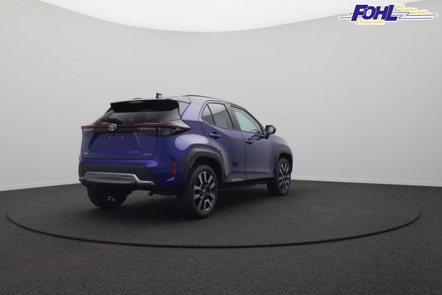 Toyota Yaris Cross 1.5-l 130PS HEV Automatik Style Matrix-LED 4xKamera elektr. Heckklappe Sitzheizung Lenkradheizung Klimaautomatik Navi Bluetooth wireless Apple CarPlay + Android Auto ACC PDC v+h 18"LM 
