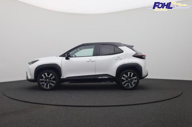 Toyota Yaris Cross 1.5-l 130PS HEV Automatik Style Matrix-LED 4xKamera elektr. Heckklappe Sitzheizung Lenkradheizung Klimaautomatik Navi Bluetooth wireless Apple CarPlay + Android Auto ACC PDC v+h 18"LM 