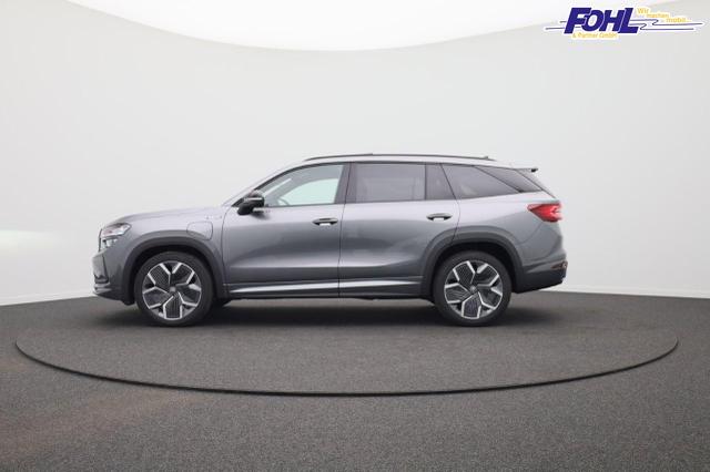 Skoda Kodiaq Sportline 1.5 TSI 204PS PHEV DSG Sitzheizung v+h Frontscheibe beheizb. 20"LM schwenkb. AHK elektr. PanoDach Alcantara PDC R&uuml;ckf.Kamera Klimaautomatik Lenkradheizung Navi Apple CarPlay Android Auto 2xKeyless vollelektr. Reichweite 116KM 