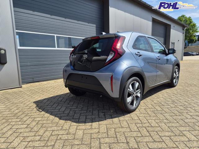 Toyota Aygo X Pure 1.5 Hybrid 116PS Automatik Sitzheizung Klimaautomatik R&uuml;ckf.Kamera AbstandsTempomat Nebelscheinw. Multifunktionslenkrad Bluetooth Touchscreen Apple CarPlay + Android Auto 2xKeyless 