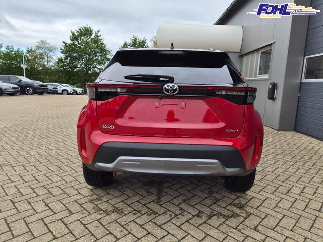 Toyota Yaris Cross 1.5-l 130PS HEV Automatik Style Matrix-LED 4xKamera elektr. Heckklappe Sitzheizung Lenkradheizung Klimaautomatik Navi Bluetooth wireless Apple CarPlay + Android Auto ACC PDC v+h 18"LM 