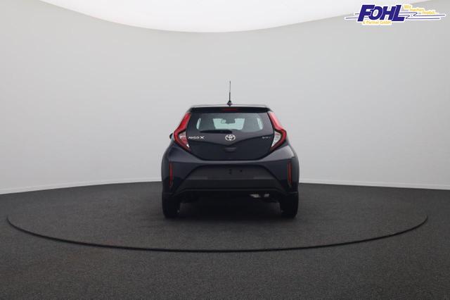 Toyota Aygo X Pure 1.5 Hybrid 116PS Automatik Sitzheizung Klimaautomatik R&uuml;ckf.Kamera AbstandsTempomat Nebelscheinw. Multifunktionslenkrad Bluetooth Touchscreen Apple CarPlay + Android Auto 2xKeyless 