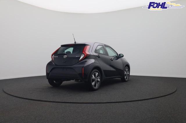 Toyota Aygo X Pure 1.5 Hybrid 116PS Automatik Sitzheizung Klimaautomatik R&uuml;ckf.Kamera AbstandsTempomat Nebelscheinw. Multifunktionslenkrad Bluetooth Touchscreen Apple CarPlay + Android Auto 2xKeyless 