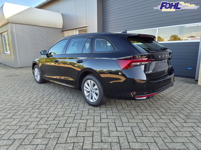 Skoda Octavia Combi 1.5 TSI 150PS m-HEV DSG Selection AHK Klimaautomatik PDC v+h R&uuml;ckf.Kamera Sitzheizung Apple CarPlay Android Auto 16"LM 