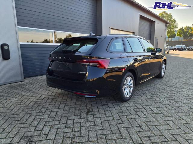 Skoda Octavia Combi 1.5 TSI 150PS m-HEV DSG Selection AHK Klimaautomatik PDC v+h R&uuml;ckf.Kamera Sitzheizung Apple CarPlay Android Auto 16"LM 
