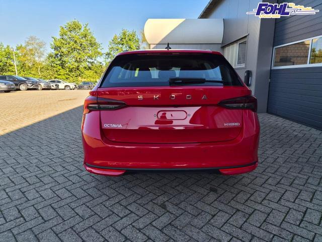 Skoda Octavia Combi 1.5 TSI 150PS m-HEV DSG Selection AHK Klimaautomatik PDC v+h R&uuml;ckf.Kamera Sitzheizung Apple CarPlay Android Auto 16"LM 