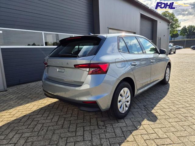 Skoda Fabia 1.0 TSI 95PS Selection 5-t&uuml;rig R&uuml;ckf.Kamera Parksensoren Sitzheizung Multifunktionslenkrad Klima Skoda-Radio Bluetooth Touchscreen Speedlimiter Nebelsch. Apple CarPlay + Android Auto 