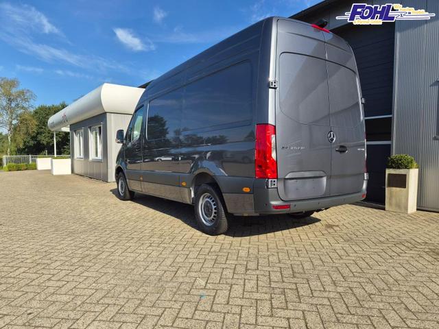 Mercedes-Benz Sprinter 317 Pro L2H2 2.0 CDi 170PS Automatik 3,5t 3-Sitzer Klimaautomatik Bluetooth DAB Apple CarPlay Android Auto PDC v+h R&uuml;ckf.Kamera Tempomat Ganzj.Reifen 