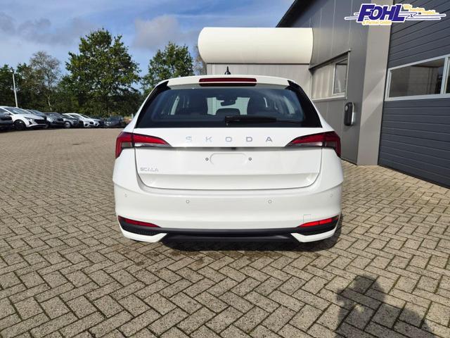 Skoda Scala 1.0 TSI 115PS Selection AHK schwenkb. Klimaautomatik Sitzheizung PDC R&uuml;ckf.Kamera Apple CarPlay Android Auto 