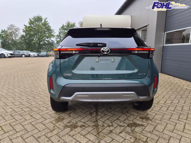 Toyota Yaris Cross 1.5-l 130PS HEV Automatik Style Matrix-LED 4xKamera elektr. Heckklappe Sitzheizung Lenkradheizung Klimaautomatik Navi Bluetooth wireless Apple CarPlay + Android Auto ACC PDC v+h 18"LM 