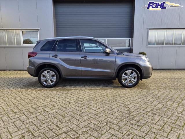 Suzuki Vitara Comfort 110PS Automatik MHEV 4x4 ALLGRIP 1.4 Boosterjet Allrad Navi Klimaautomatik Sitzheizung ACC PDC R&uuml;ckf.Kamera Suzuki-Radio Apple CarPlay Android Auto Touchscreen 2xKeyless 17-LM 