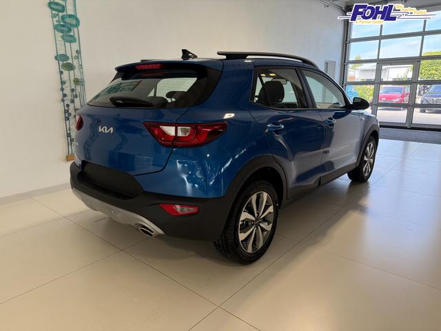 Kia Stonic Blau